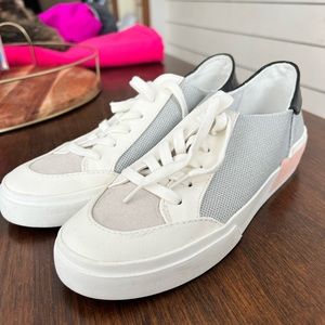 Brand new women’s dolce vita shoes size 7